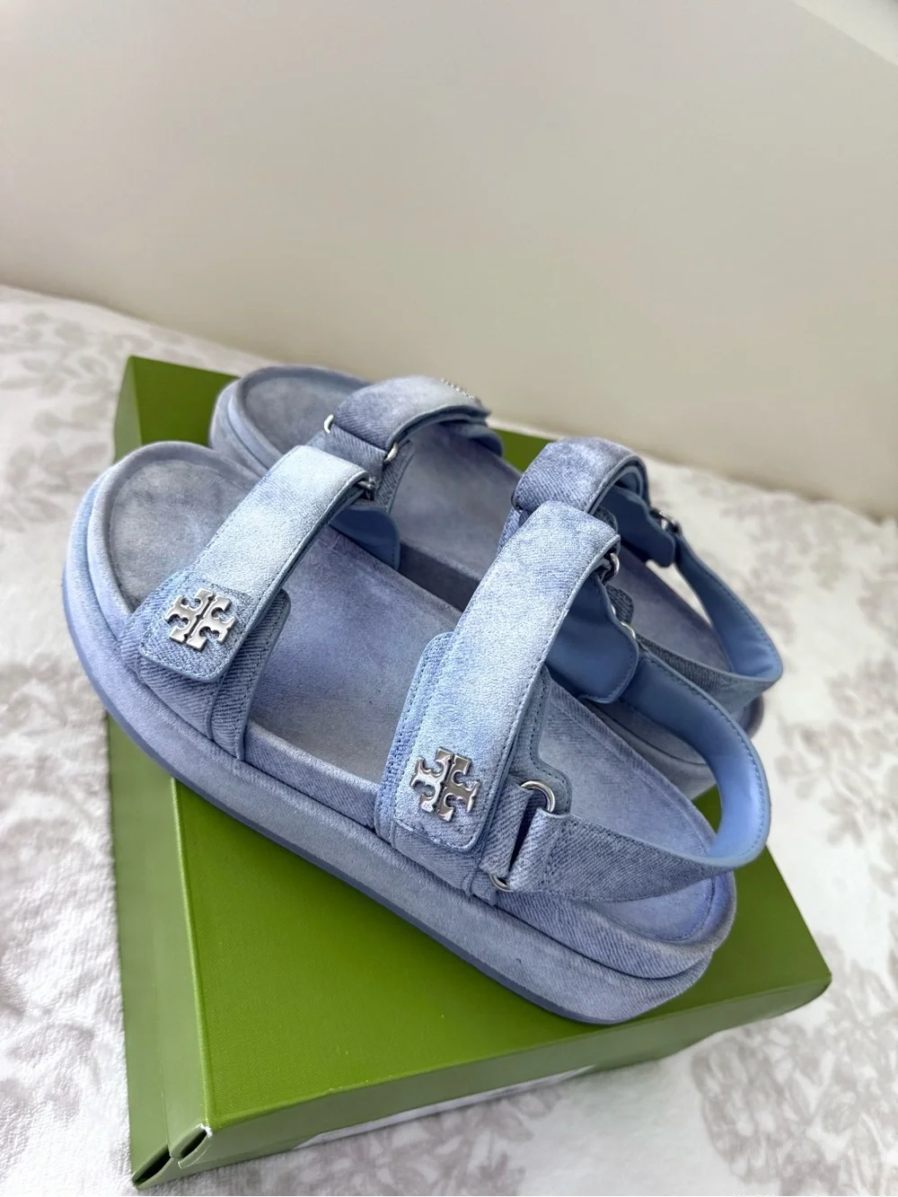 Tory Burch tory burch